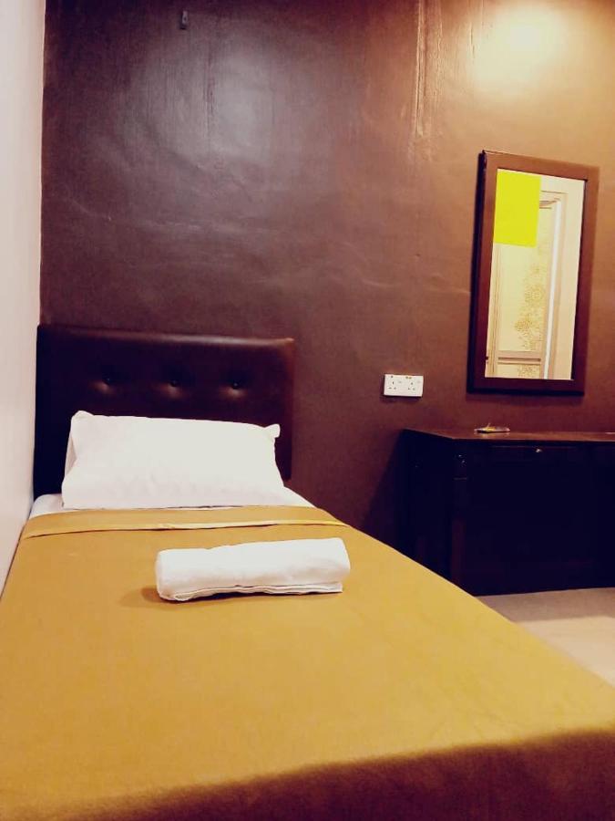D Layaran Kuantan Lpt Exit 833 Hotel Buitenkant foto