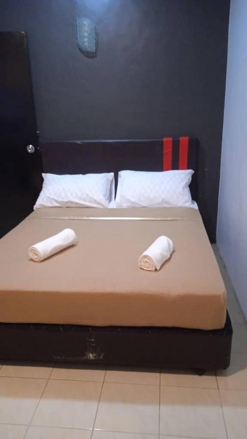 D Layaran Kuantan Lpt Exit 833 Hotel Buitenkant foto