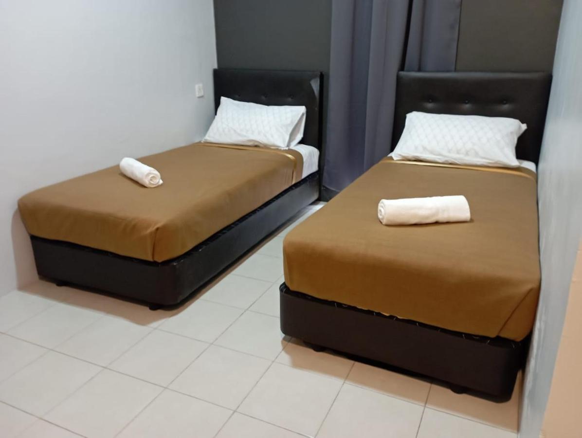 D Layaran Kuantan Lpt Exit 833 Hotel Buitenkant foto