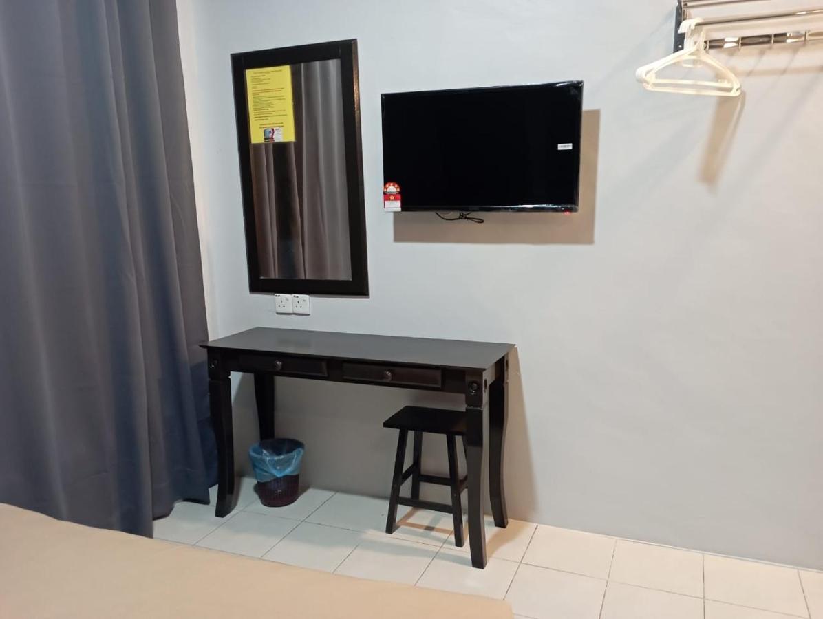 D Layaran Kuantan Lpt Exit 833 Hotel Buitenkant foto