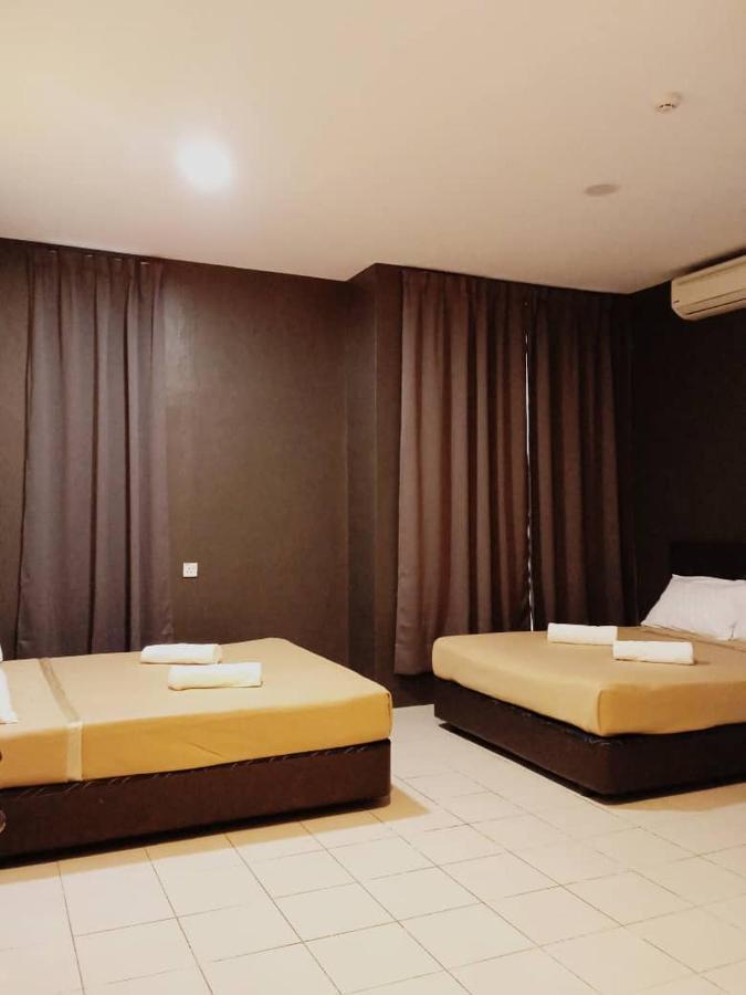 D Layaran Kuantan Lpt Exit 833 Hotel Buitenkant foto